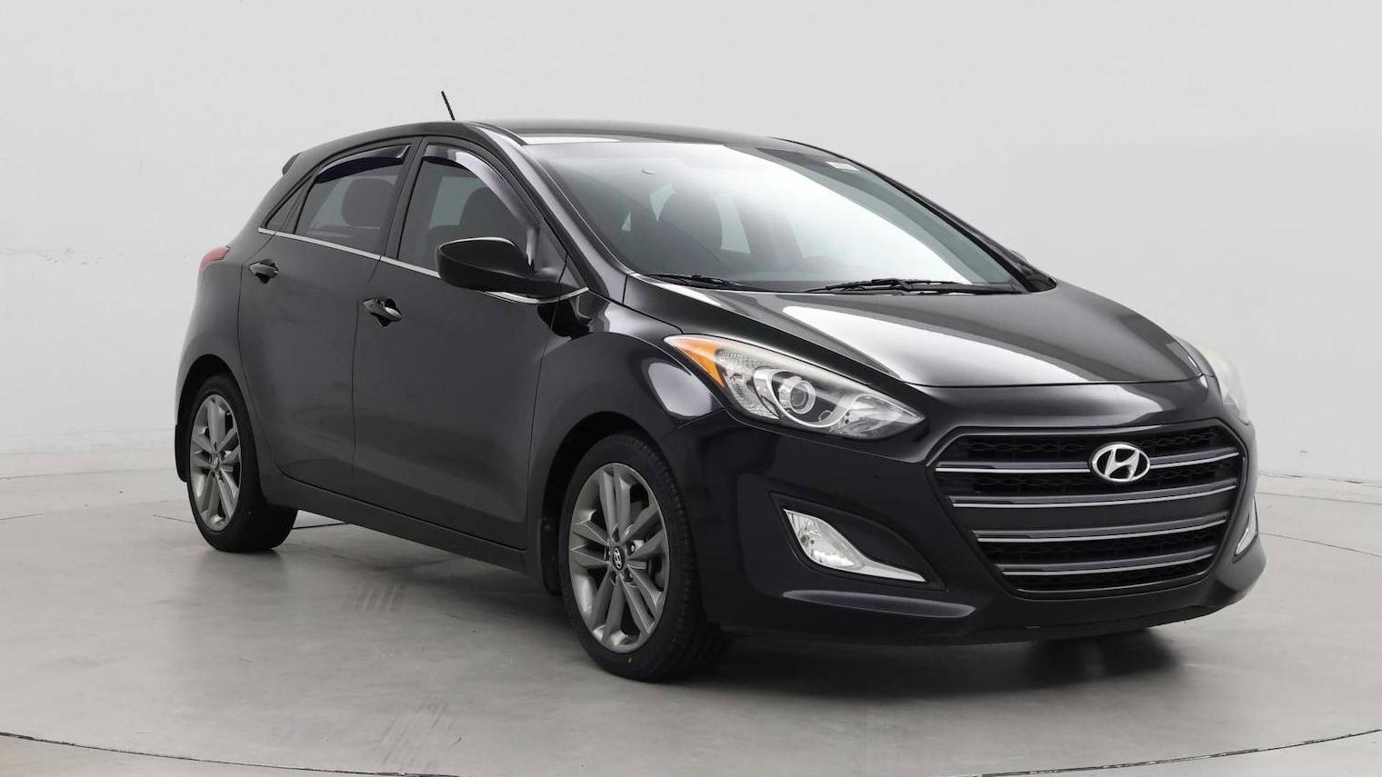 HYUNDAI ELANTRA GT 2017 KMHD35LH6HU354063 image